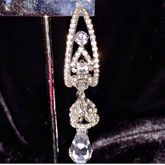 Single Crystal Chandelier Statement Piece Earring Beautiful Woman Collection - Picture 3 of 16